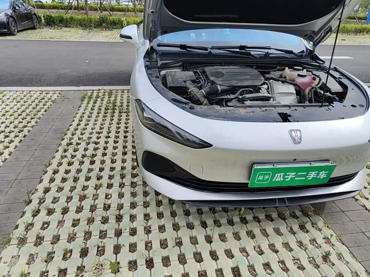 Roewe D7, 2025 — фото 7 из 9