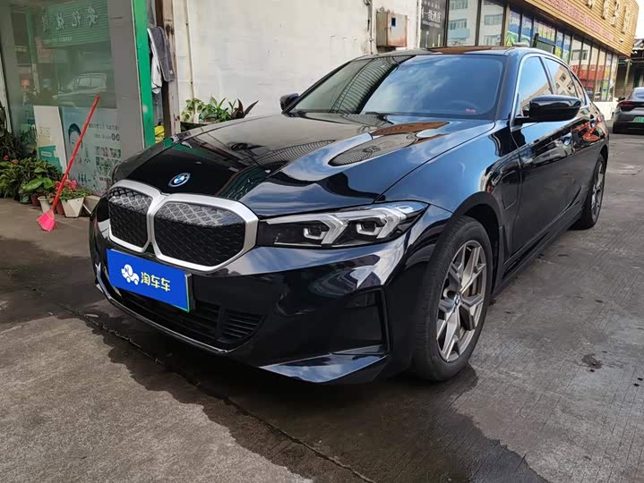 BMW i3, 2024 — купить в Белгороде под ключ