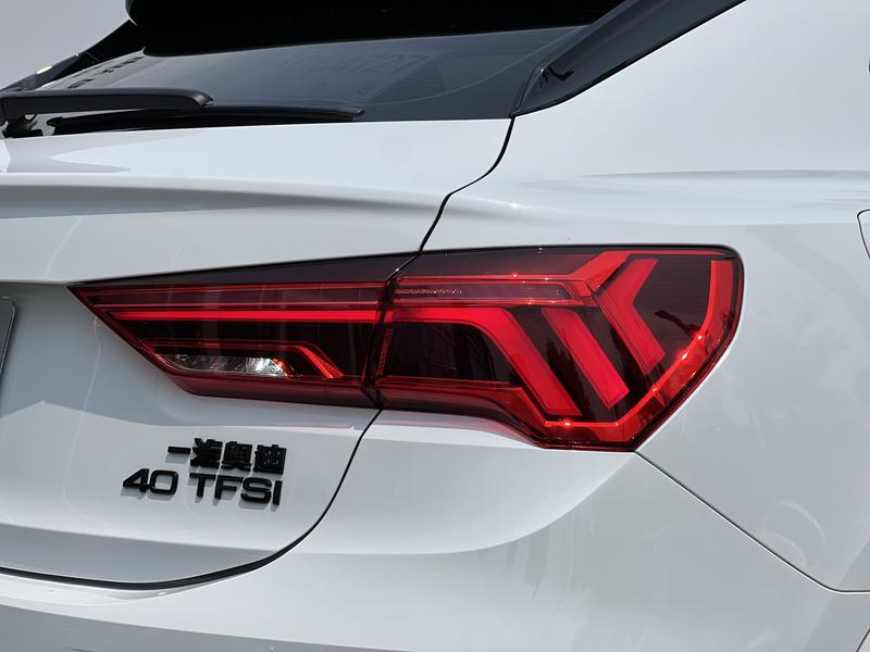Audi Q3 Sportback, 2023 — фото 7 из 12