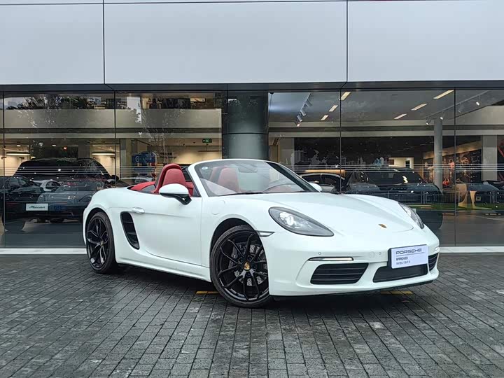 Porsche 718, 2025 — фото 8 из 9