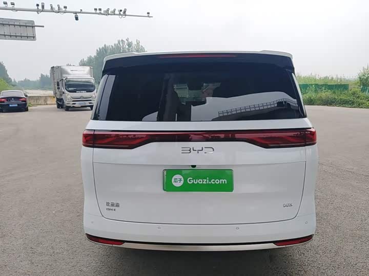 BYD M9, 2025 — фото 6 из 9