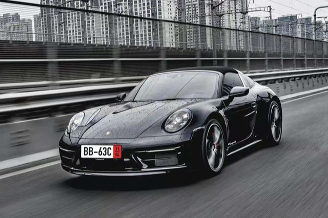 Porsche 911, 2022 — купить в Кирове под ключ