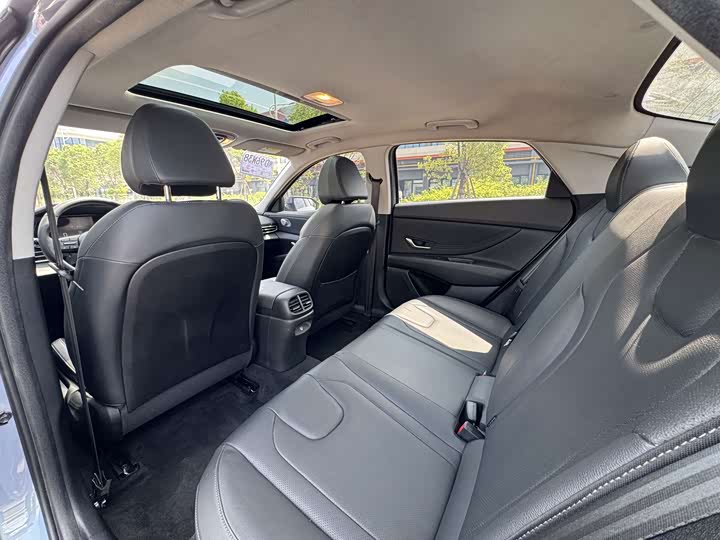 Hyundai Elantra N line, 2023 — фото 5 из 9