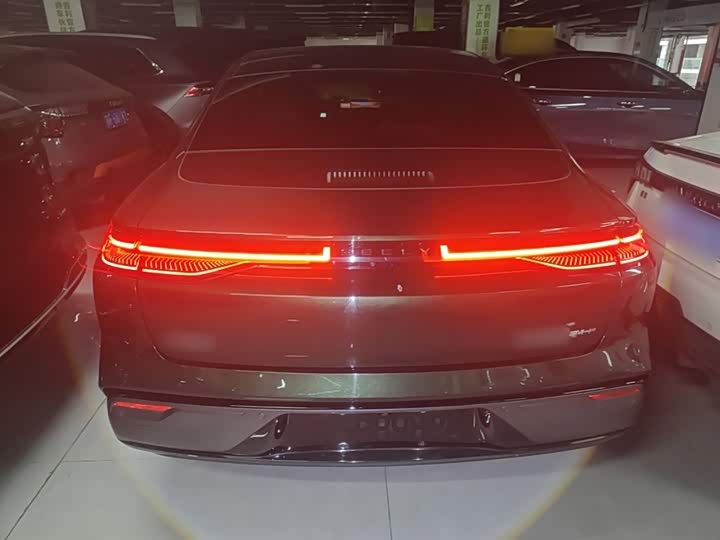 Geely Galaxy Starshine 8 EM-i, 2025 — фото 6 из 9