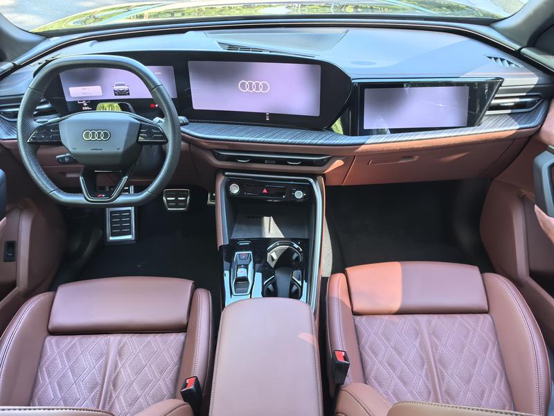 Audi Q5L, 2025 — фото 8 из 12