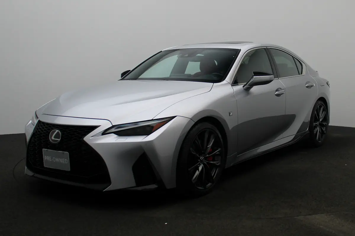 Lexus IS-Series, 2023