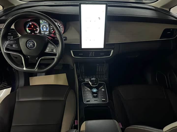 BYD Song Max Hybrid, 2021 — фото 8 из 9