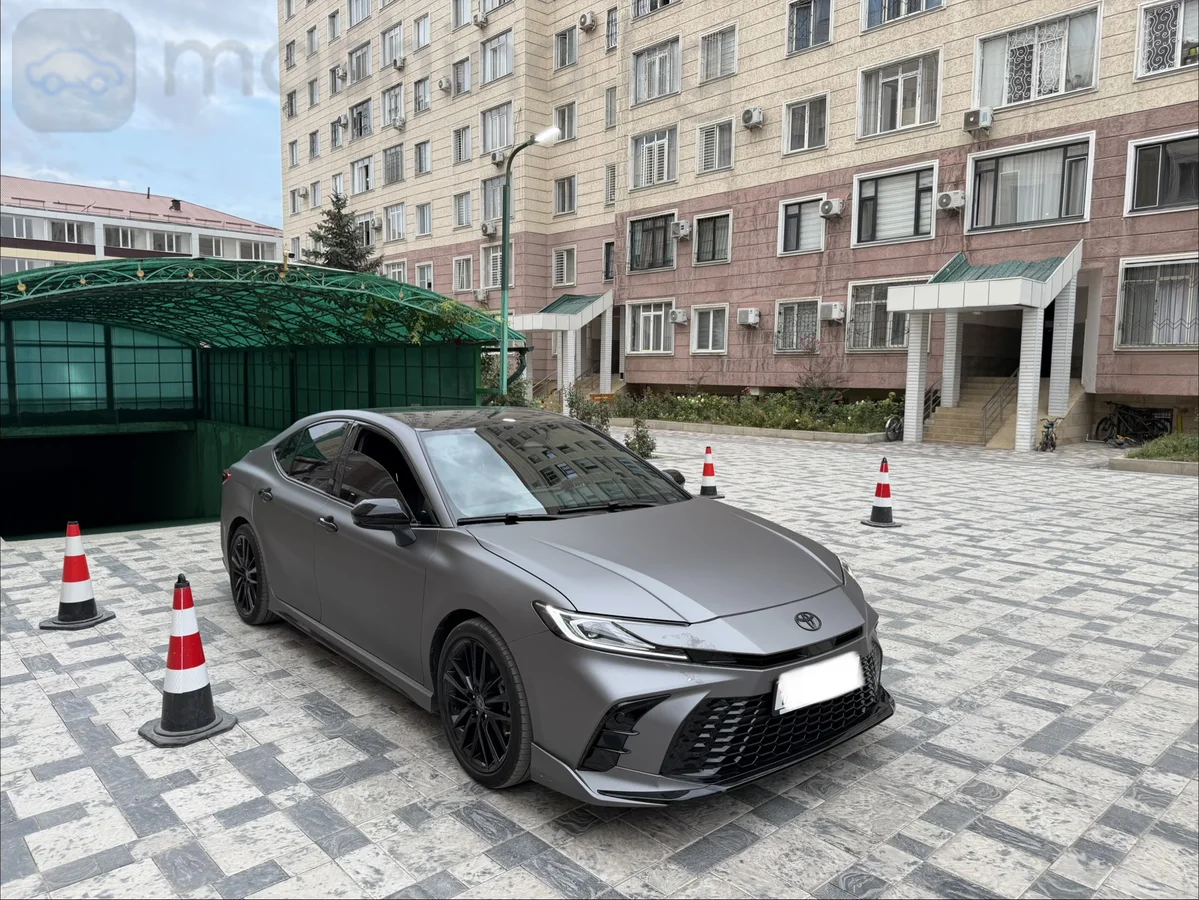 Toyota Camry, 2024