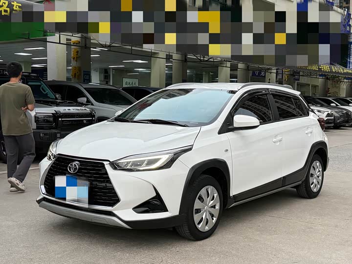Toyota Yaris L Hatchback, 2023 — купить в Перми под ключ