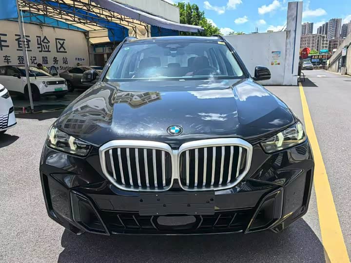 BMW X5, 2026 — купить в Саратове под ключ