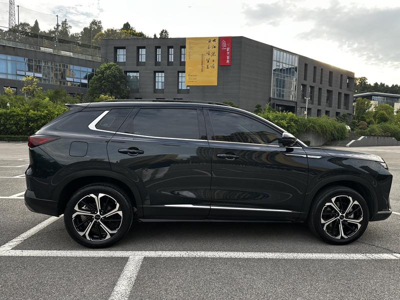 Dongfeng Aeolus Huge, 2024 — фото 8 из 12