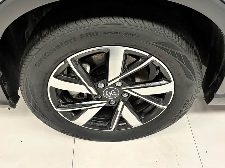 BYD Song Pro Hybrid, 2023 — фото 5 из 9