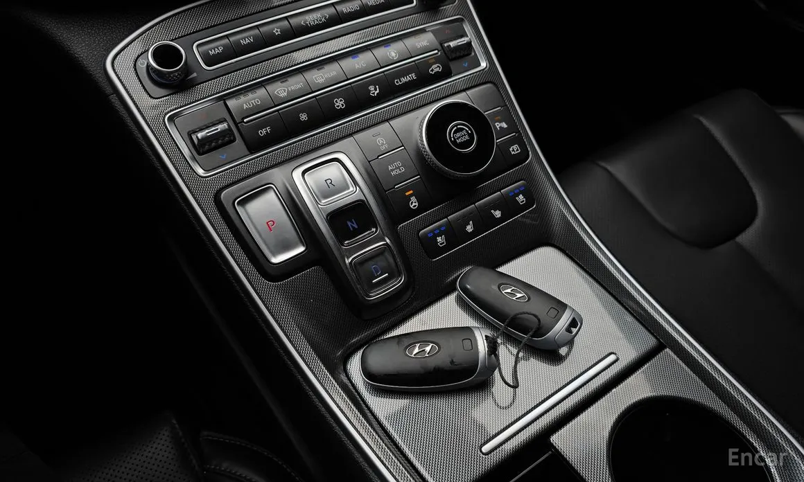 Hyundai Santa Fe, 2022 — фото 9 из 12