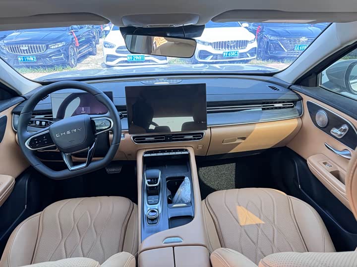 Chery Arrizo 8 Pro, 2025 — фото 6 из 9