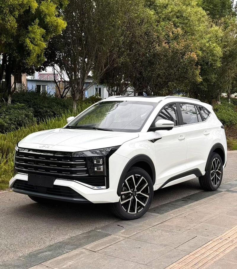 JAC X8 Plus, 2024 — купить в Иванове под ключ