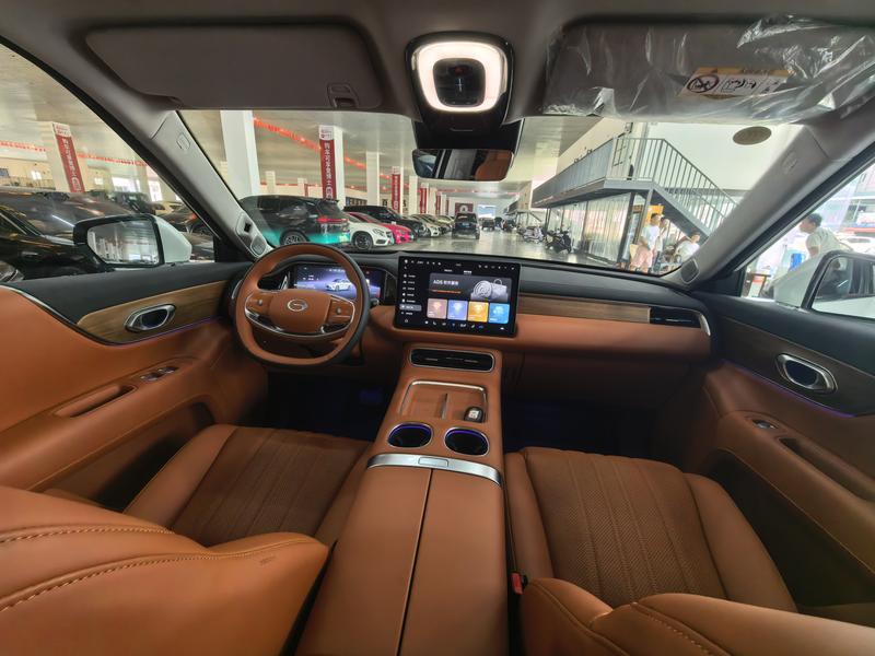 GAC Trumpchi S9, 2025 — фото 9 из 12