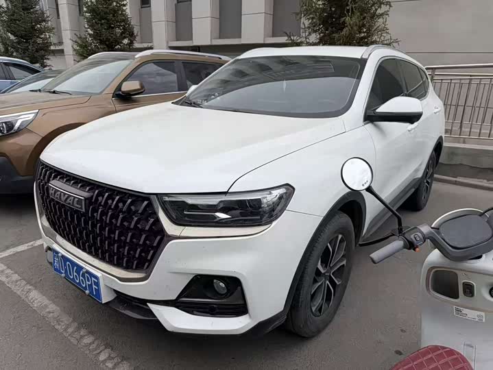 Haval H6, 2023 — фото 3 из 9
