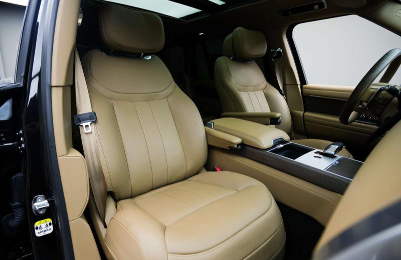 Land Rover Range Rover, 2024 — фото 11 из 12