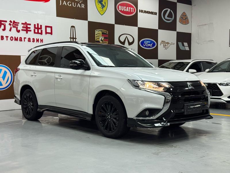 Mitsubishi Outlander, 2021 — фото 3 из 12