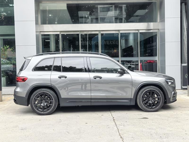 Mercedes-Benz GLB-Class AMG, 2024 — фото 8 из 12