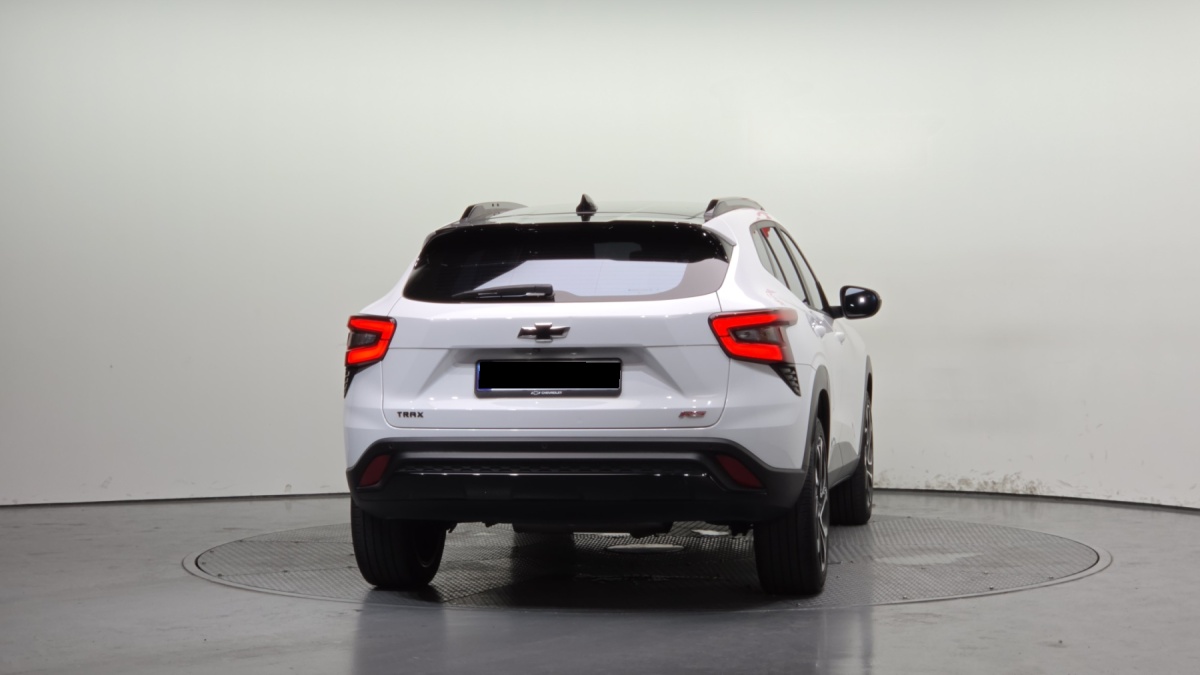 Chevrolet Trax, 2023 — фото 4 из 12