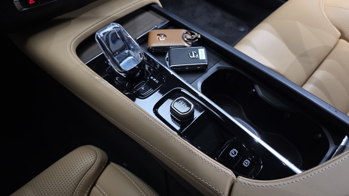 Volvo S90, 2023 — фото 8 из 12