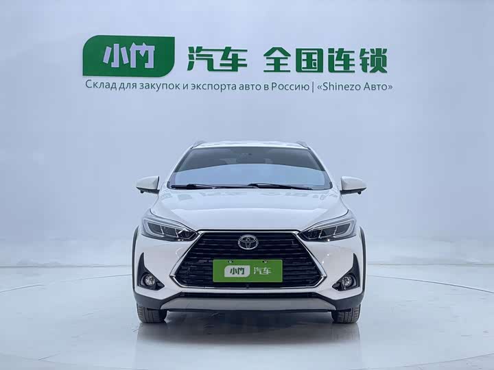Toyota Yaris L Hatchback, 2023 — фото 2 из 9