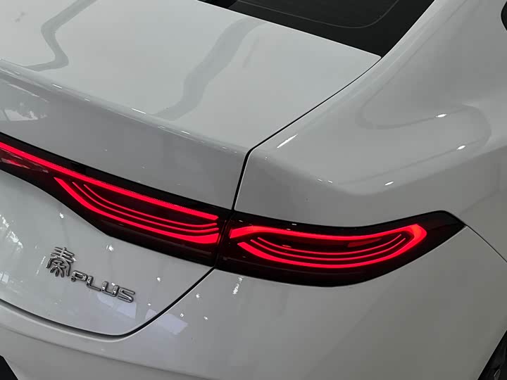 BYD Qin Plus, 2025 — фото 6 из 9