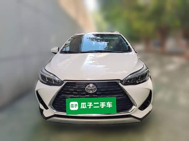 Toyota Yaris L Hatchback, 2022 — фото 2 из 9