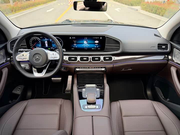 Mercedes-Benz GLS-Class, 2023 — фото 9 из 9