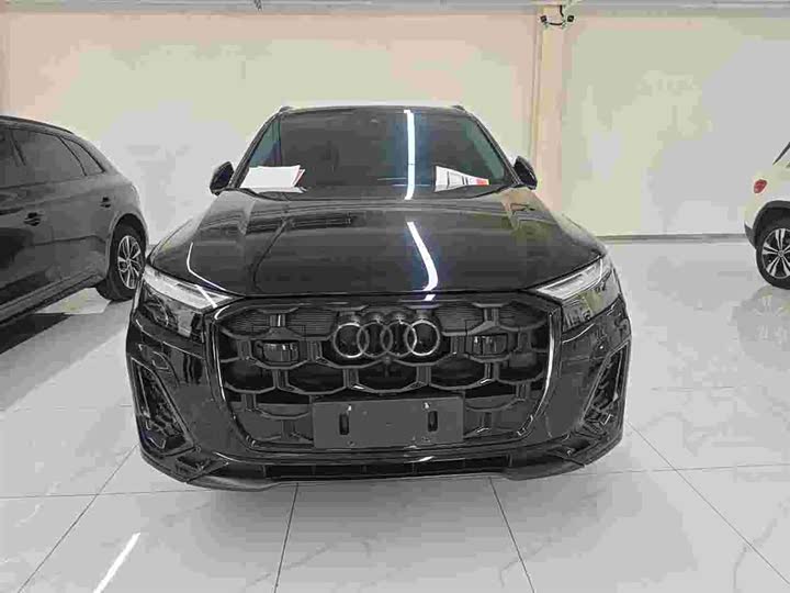 Audi Q7, 2024 — фото 3 из 9