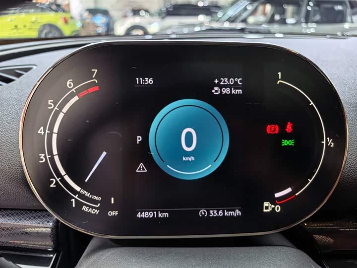 Mini Clubman, 2021 — фото 9 из 9