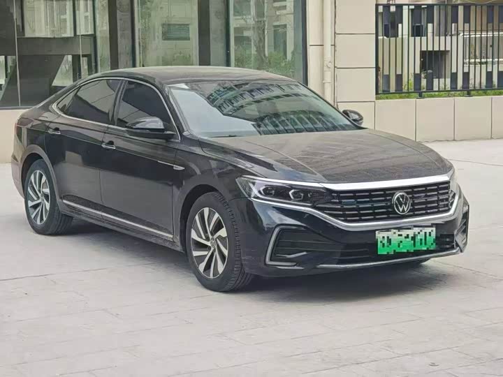 Volkswagen Passat Hybrid, 2022 — фото 3 из 9