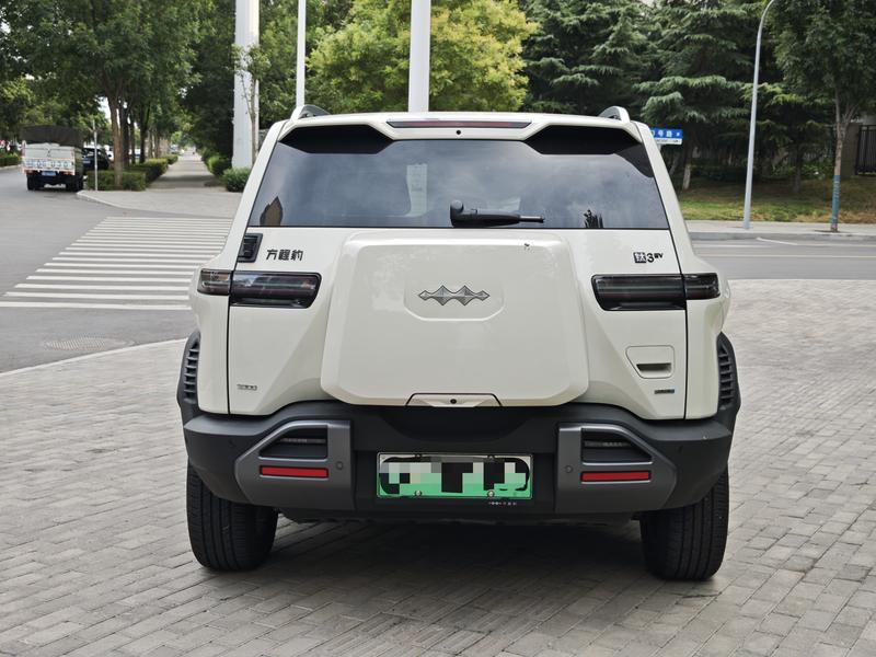 BYD FangChengBao Titanium 3 (Tai 3), 2026 — фото 6 из 10