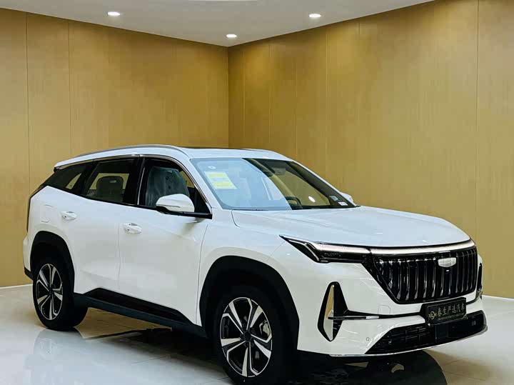 Geely Atlas L, 2026 — фото 2 из 9