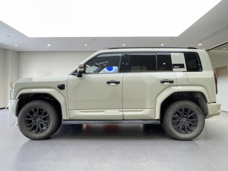 BYD FangChengBao Leopard 5, 2025 — фото 3 из 12