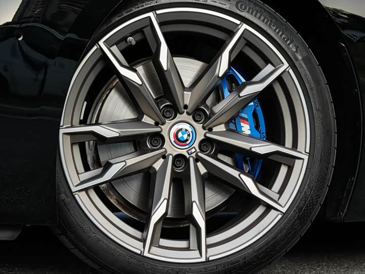 BMW Z4, 2023 — фото 9 из 9