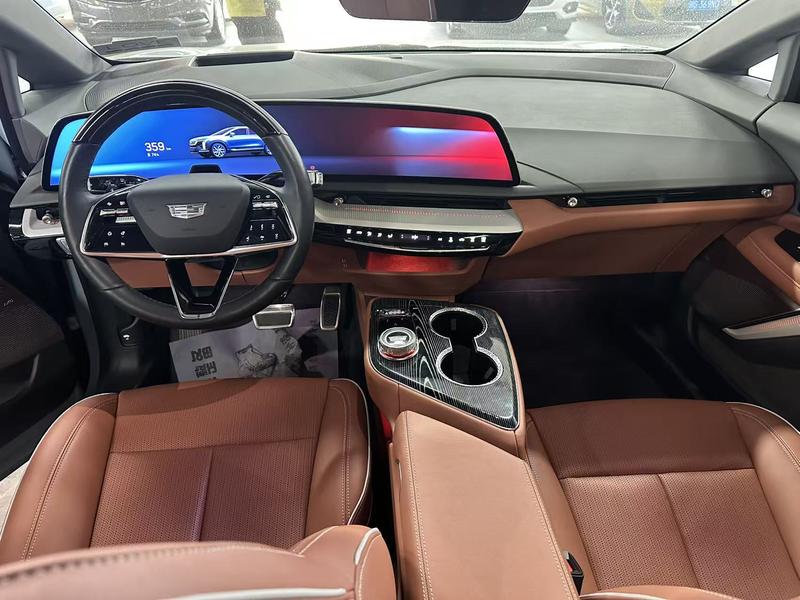 Cadillac Optiq, 2024 — фото 7 из 10