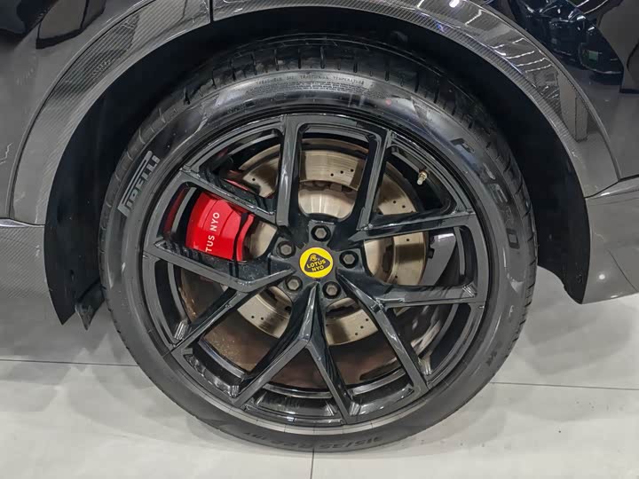 Lotus Eletre, 2023 — фото 8 из 9