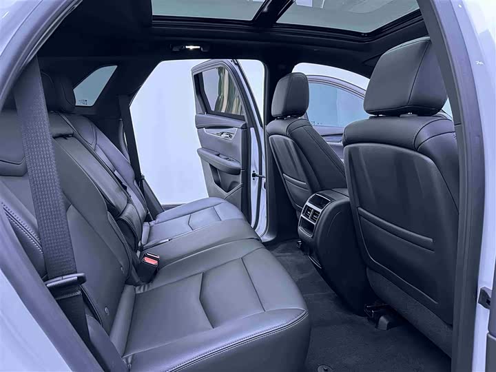Cadillac XT5, 2021 — фото 9 из 9