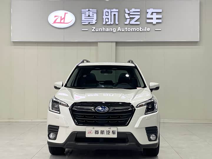 Subaru Forester, 2022 — фото 2 из 9