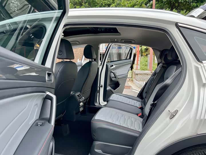Volkswagen Tiguan X, 2021 — фото 7 из 12