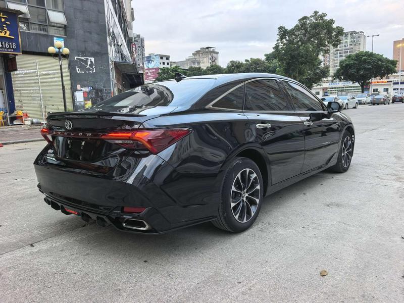 Toyota Avalon, 2023 — фото 6 из 10