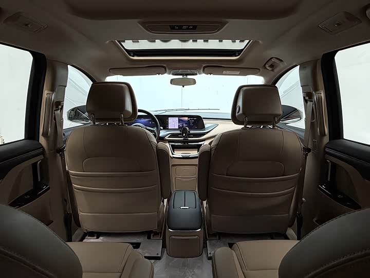 Buick GL8 ES, 2025 — фото 7 из 9