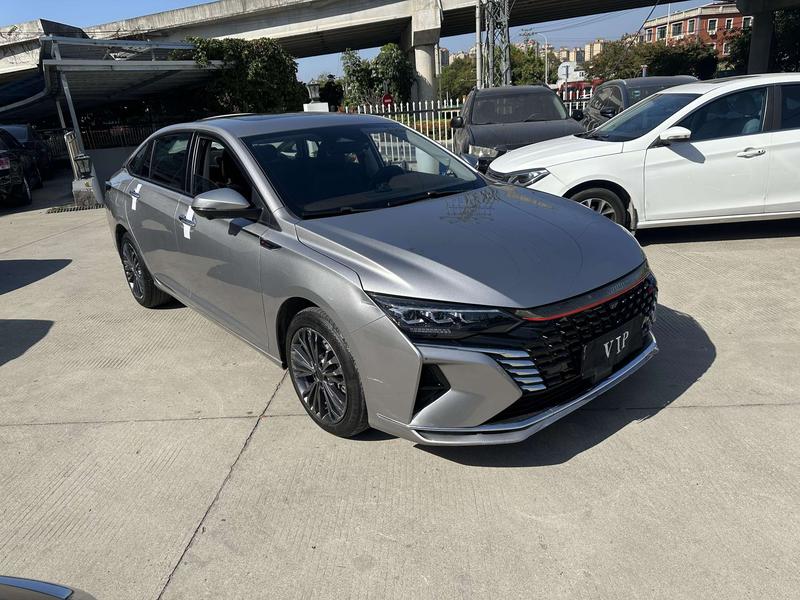Dongfeng Aeolus Yixuan Max, 2021 — фото 3 из 9