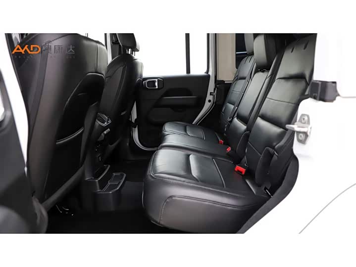 Jeep Wrangler, 2023 — фото 7 из 9