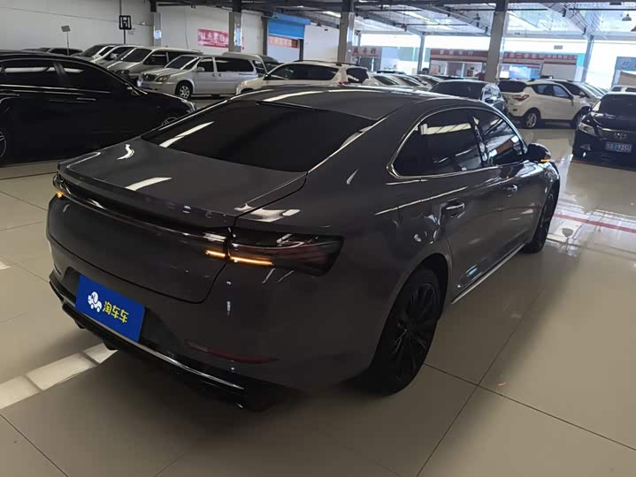 Geely Preface L, 2023 — фото 3 из 9