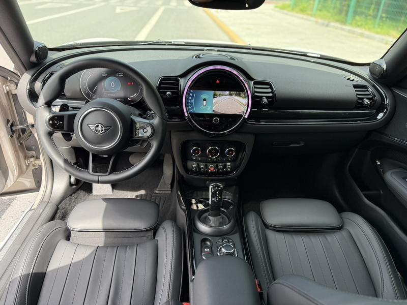 Mini Clubman, 2024 — фото 8 из 12