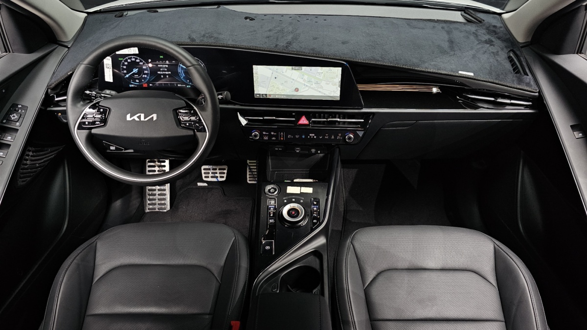 Kia Niro, 2024 — фото 6 из 12