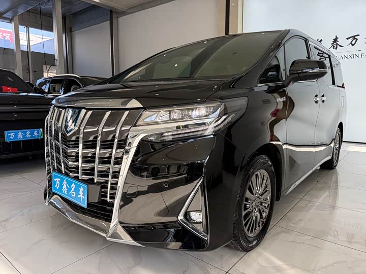Toyota Alphard, 2022 — купить в Санкт-Петербурге под ключ